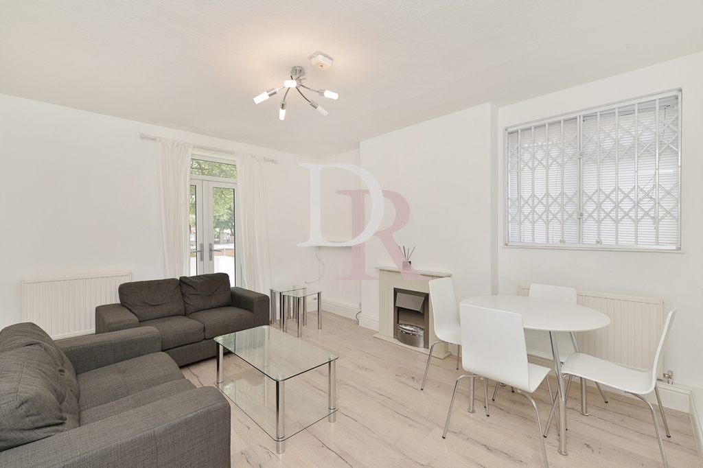 2 Bedroom Apartment to rent in Hampstead, London, NW3