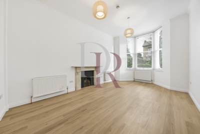 2 Bedroom Flat to rent in Eaton Rise, Ealing, London, W5