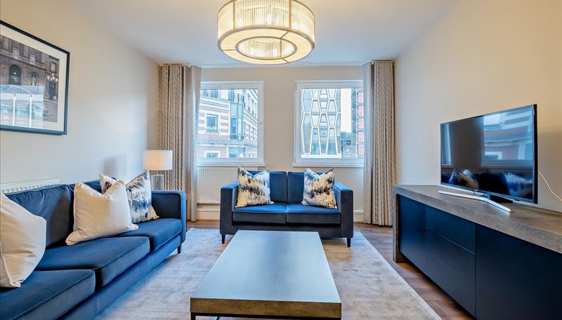 2 Bedroom Apartment to rent in St James Park, London, SW1