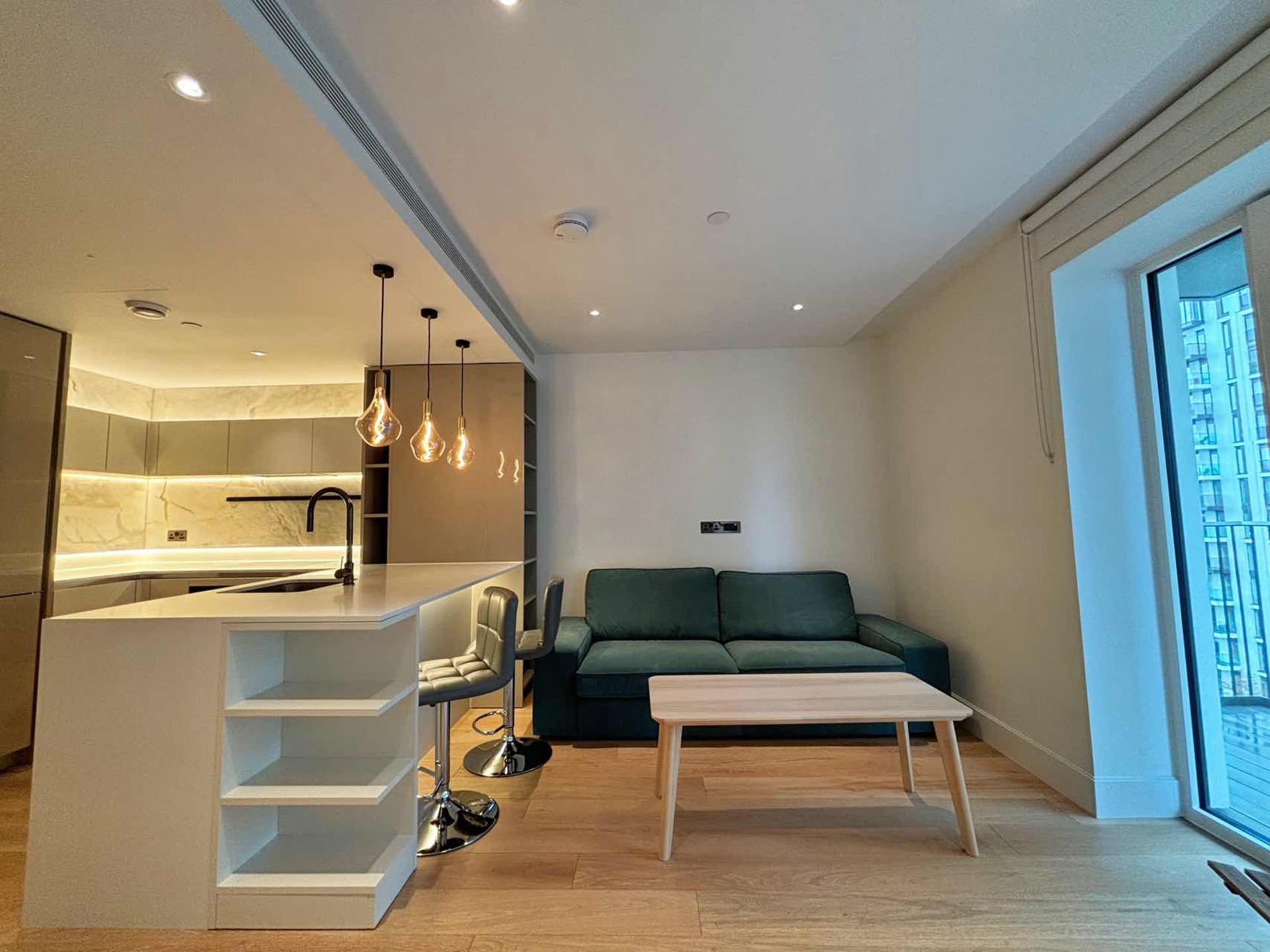 1 Bedroom Studio to rent in Cascade Way, White City, London, W12