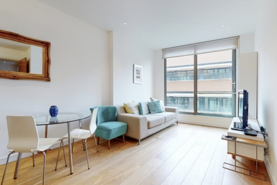 1 Bedroom Apartment to rent in New Globe Walk, London, SE1