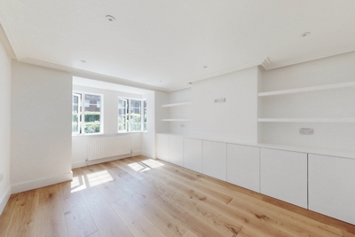 2 Bedroom Apartment to rent in Horn Lane, Acton, London, W3