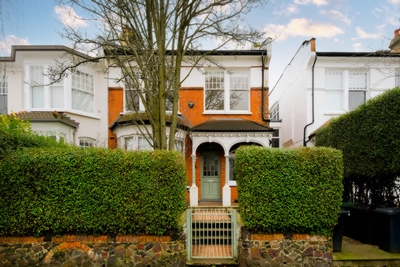 5 Bedroom House to rent in Elms Avenue, Muswell Hill, London, N10