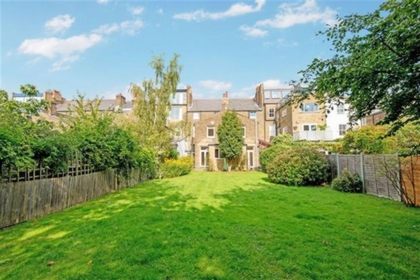 1 Bedroom Flat to rent in Gondar Gardens, West Hampstead, London, NW6