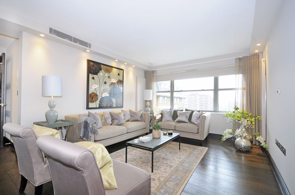 3 Bedroom Penthouse to rent in St John's Wood, London, NW8