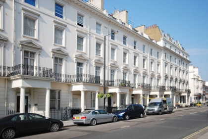 1 Bedroom Flat to rent in Gloucester Terrace, Bayswater, London, W2