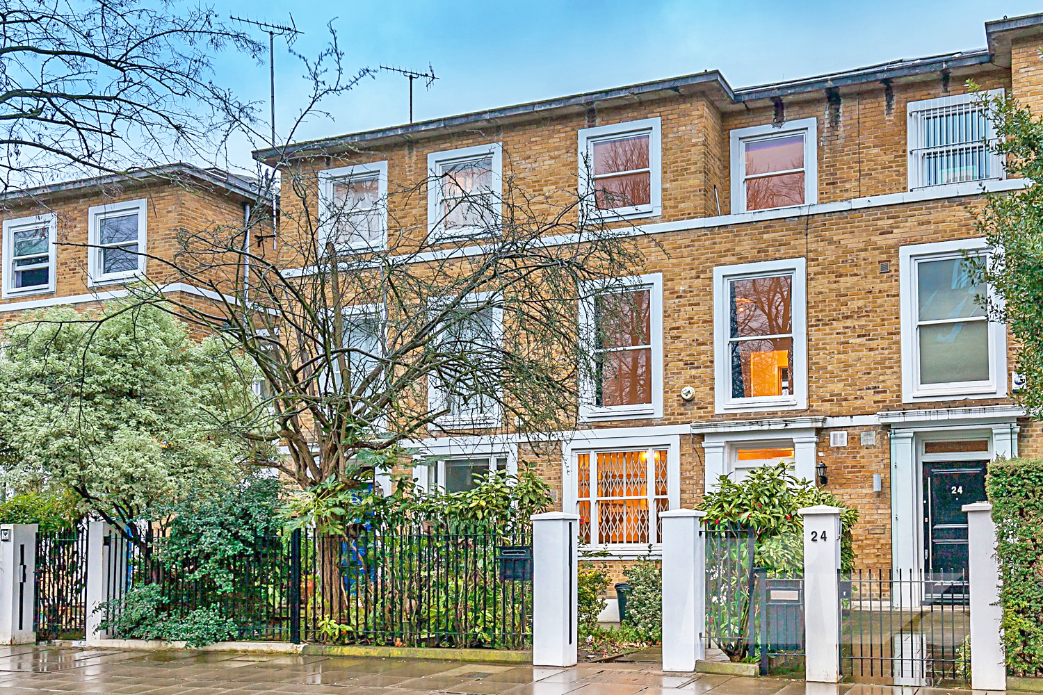4 Bedroom House to rent in St John's Wood, London, NW8