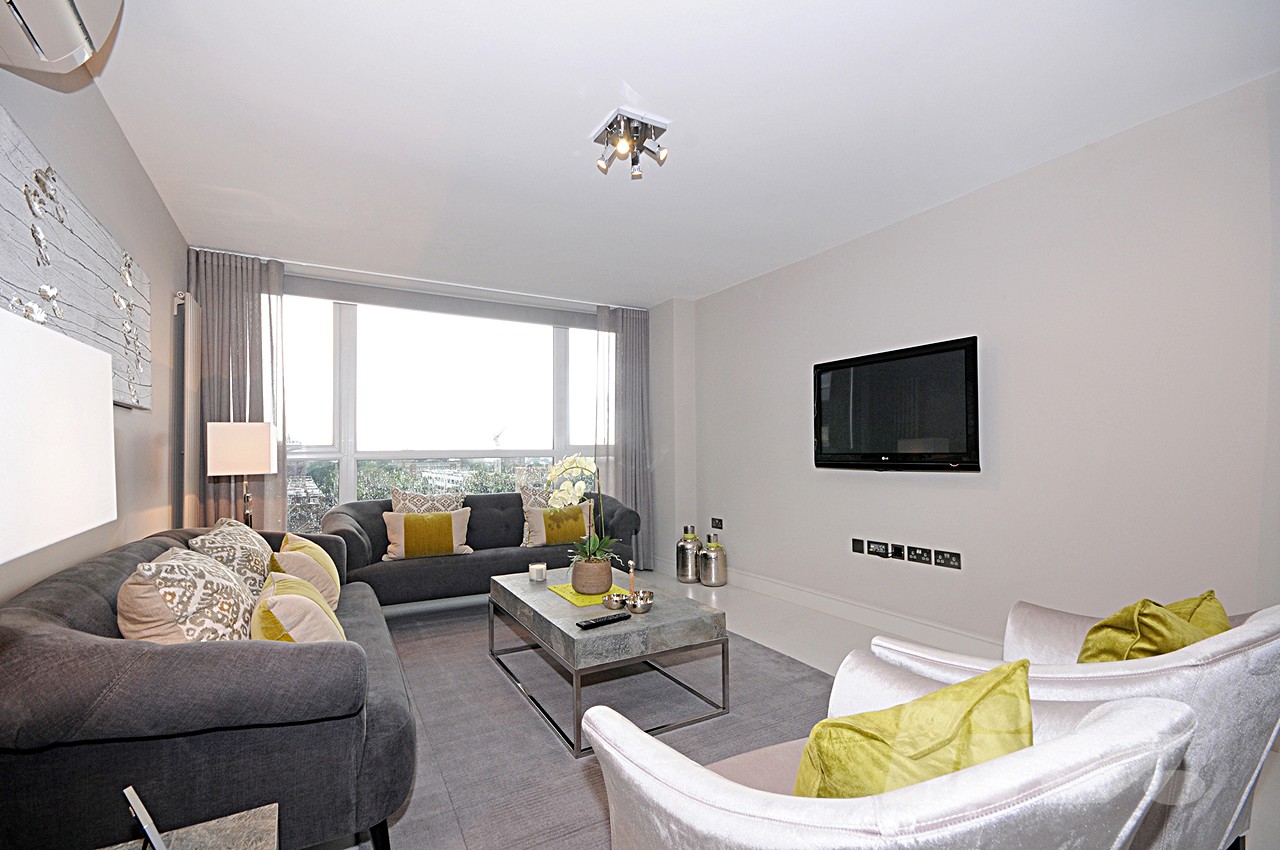 3 Bedroom Apartment to rent in St John's Wood, London, NW8