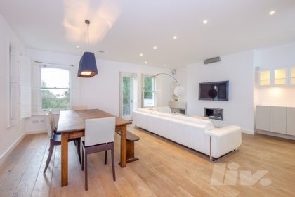 3 Bedroom Flat to rent in Fitzjohns Avenue, Hampstead, London, NW3