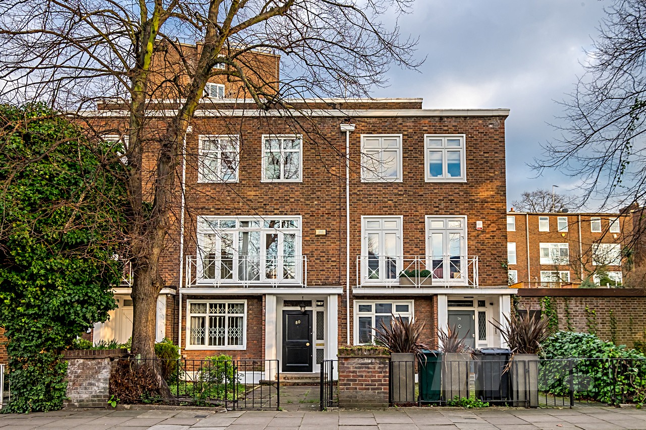 5 Bedroom House to rent in St John's Wood, London, NW8