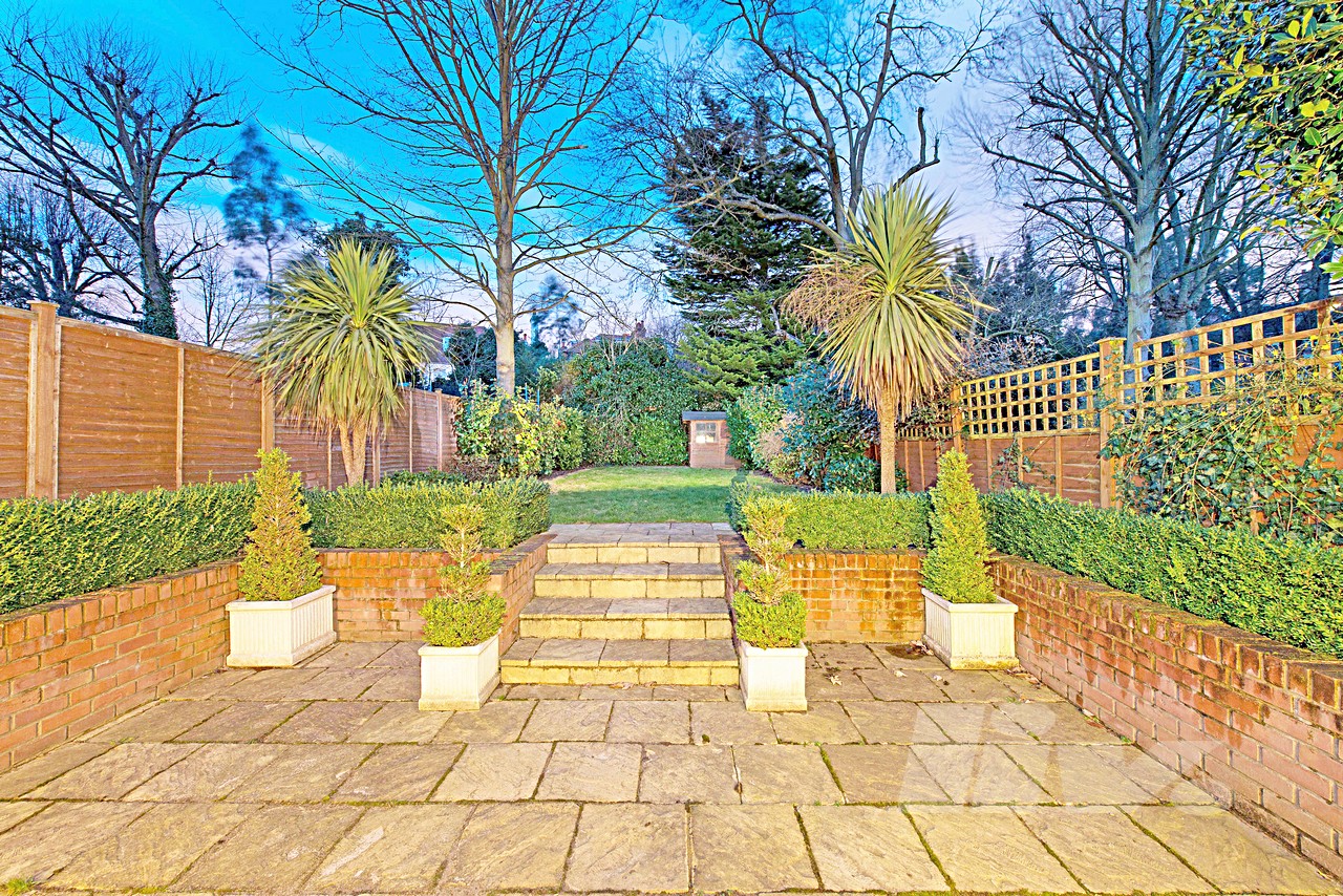 3 Bedroom Flat to rent in Hampstead, London, NW3