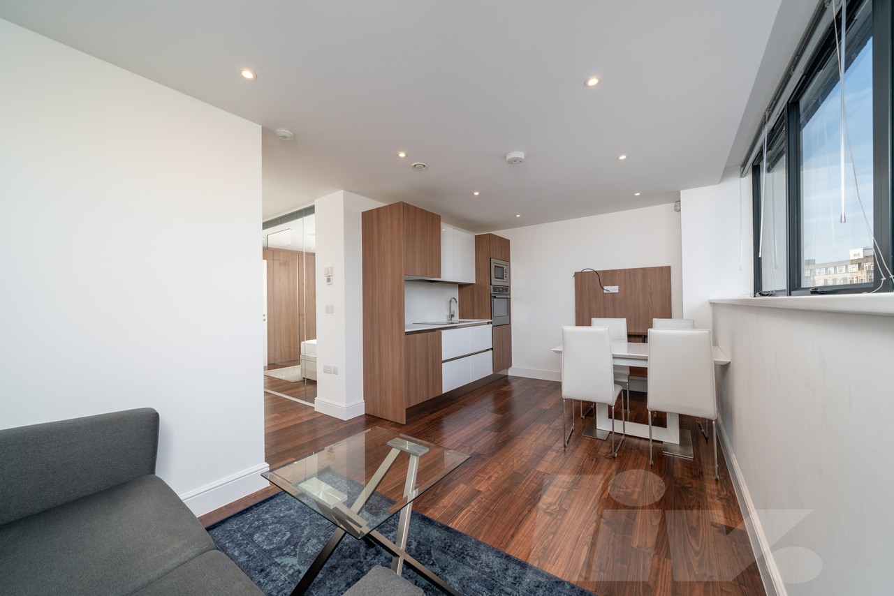 1 Bedroom Flat to rent in Hampstead, London, NW3