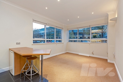 1 Bedroom Apartment to rent in St Johns Wood Road, St John's Wood, London, NW8