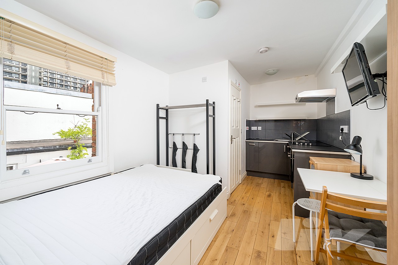 Apartment to rent in Belsize Park, London, NW3