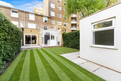 4 Bedroom House to rent in St John's Wood Park, St John's Wood, London, NW8