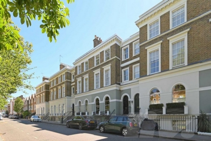 1 Bedroom Flat to rent in St James's Gardens, Holland Park, London, W11
