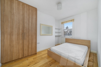 1 Bedroom Flat to rent in Heath Hurst Road, Belsize Park, London, NW3