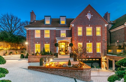7 Bedroom Detached to rent in View Road, Highgate, London, N6