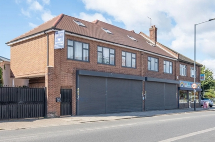 3 Bedroom Apartment to rent in Dudden Hill Lane, London, NW10