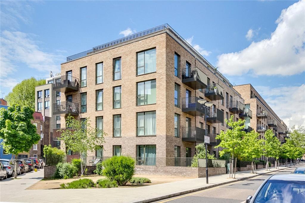 2 Bedroom Apartment to rent in Ladbroke Grove, London, W10