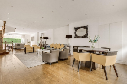 4 Bedroom House to rent in Sloane Avenue, Chelsea, London, SW3