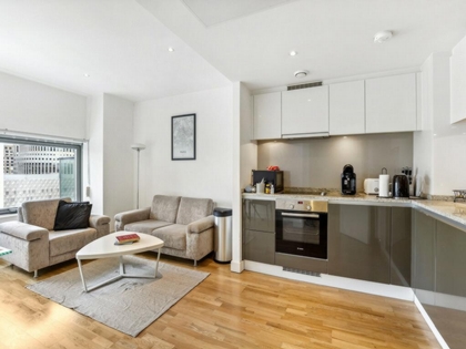 1 Bedroom Apartment to rent in Marsh Wall, Canary Wharf, London, E14