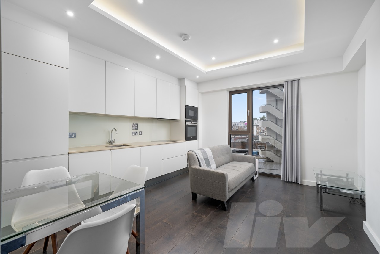 1 Bedroom Apartment to rent in Swiss Cottage, London, NW6