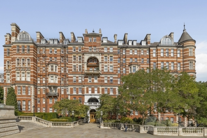 4 Bedroom Apartment to rent in Prince Consort Road, Kensington, London, SW7