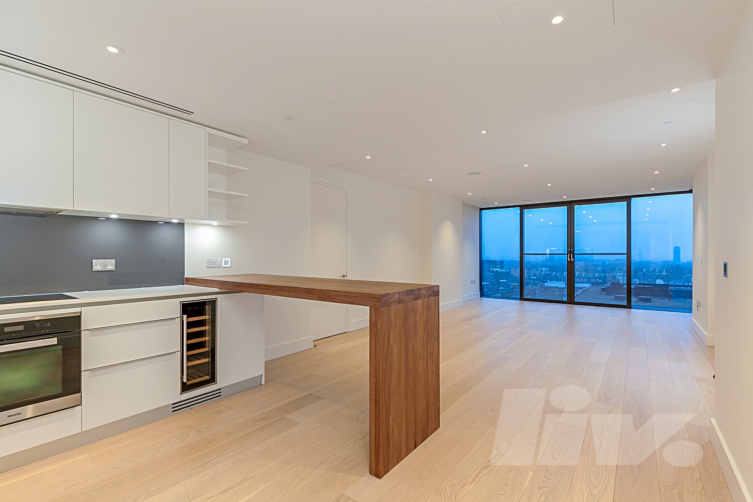 2 Bedroom Apartment to rent in Paddington, London, W2