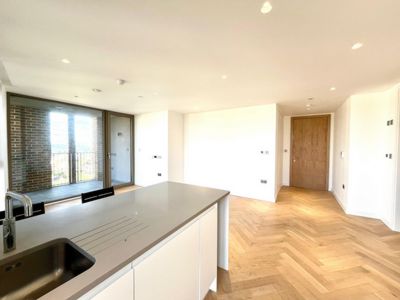 1 Bedroom Serviced Apartment to rent in Oberman Road, Dollis Hill, London, NW10