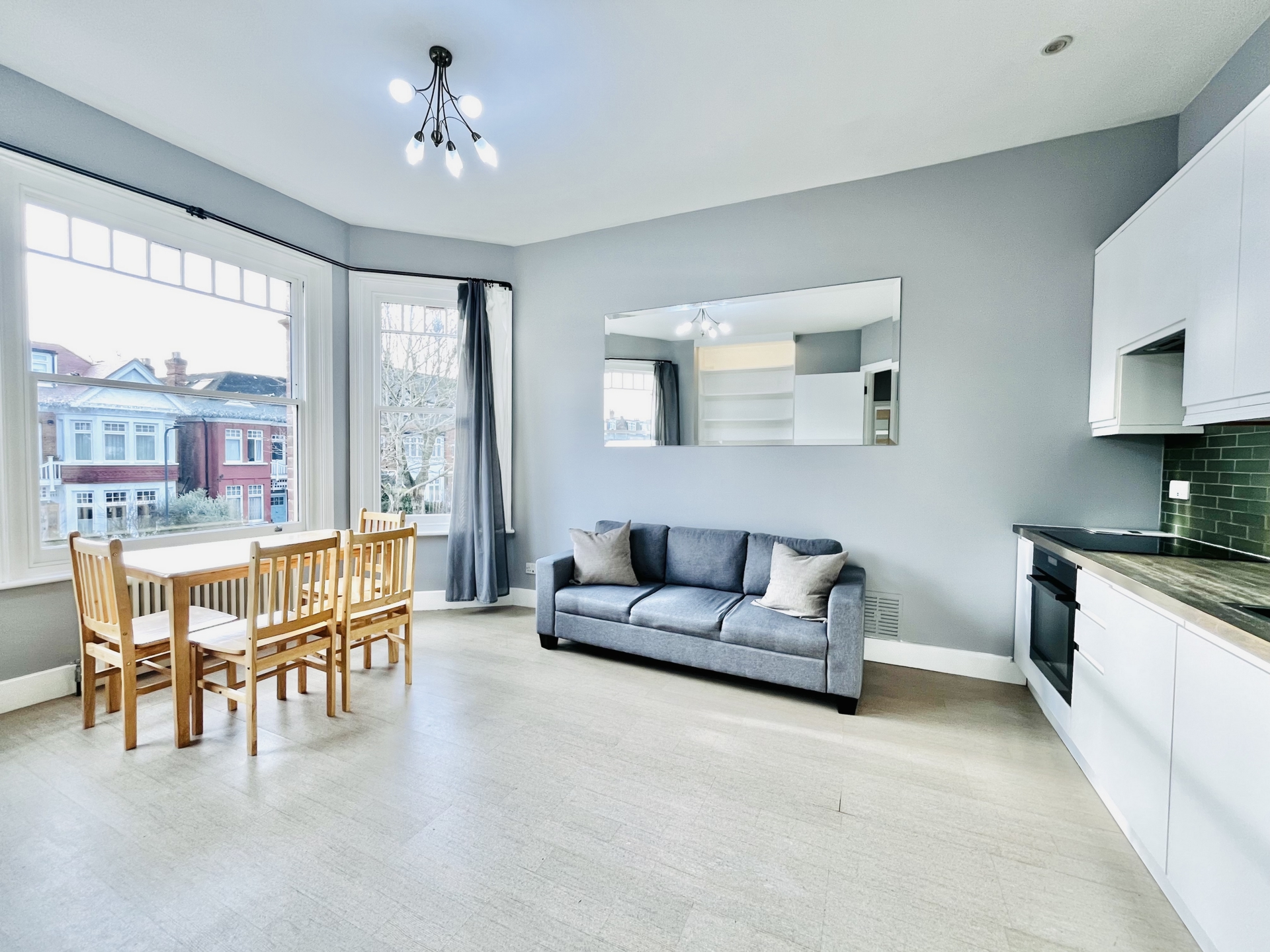 1 Bedroom Flat to rent in Willesden, London, NW2