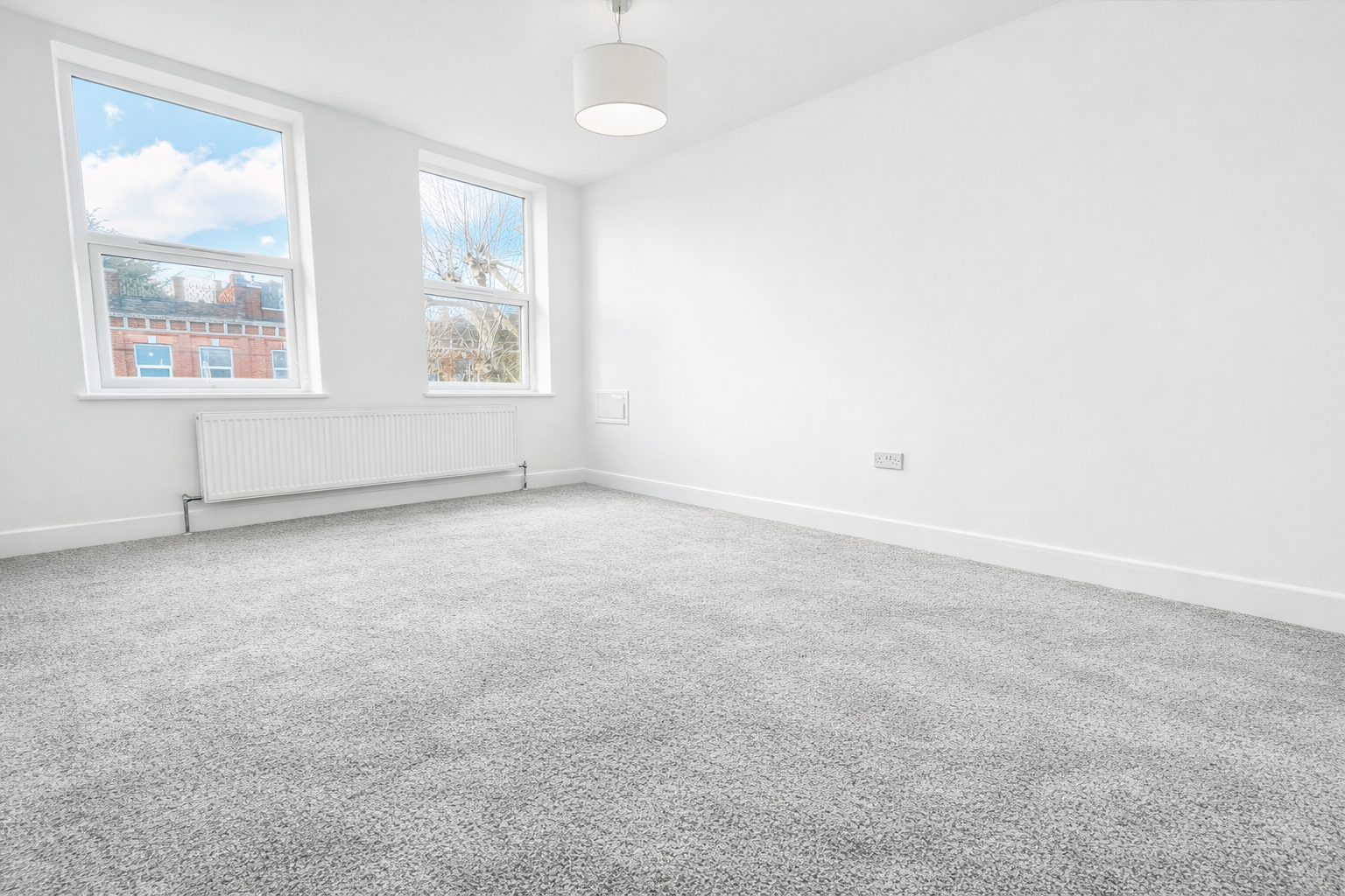 2 Bedroom Flat to rent in Cricklewood, London, NW2