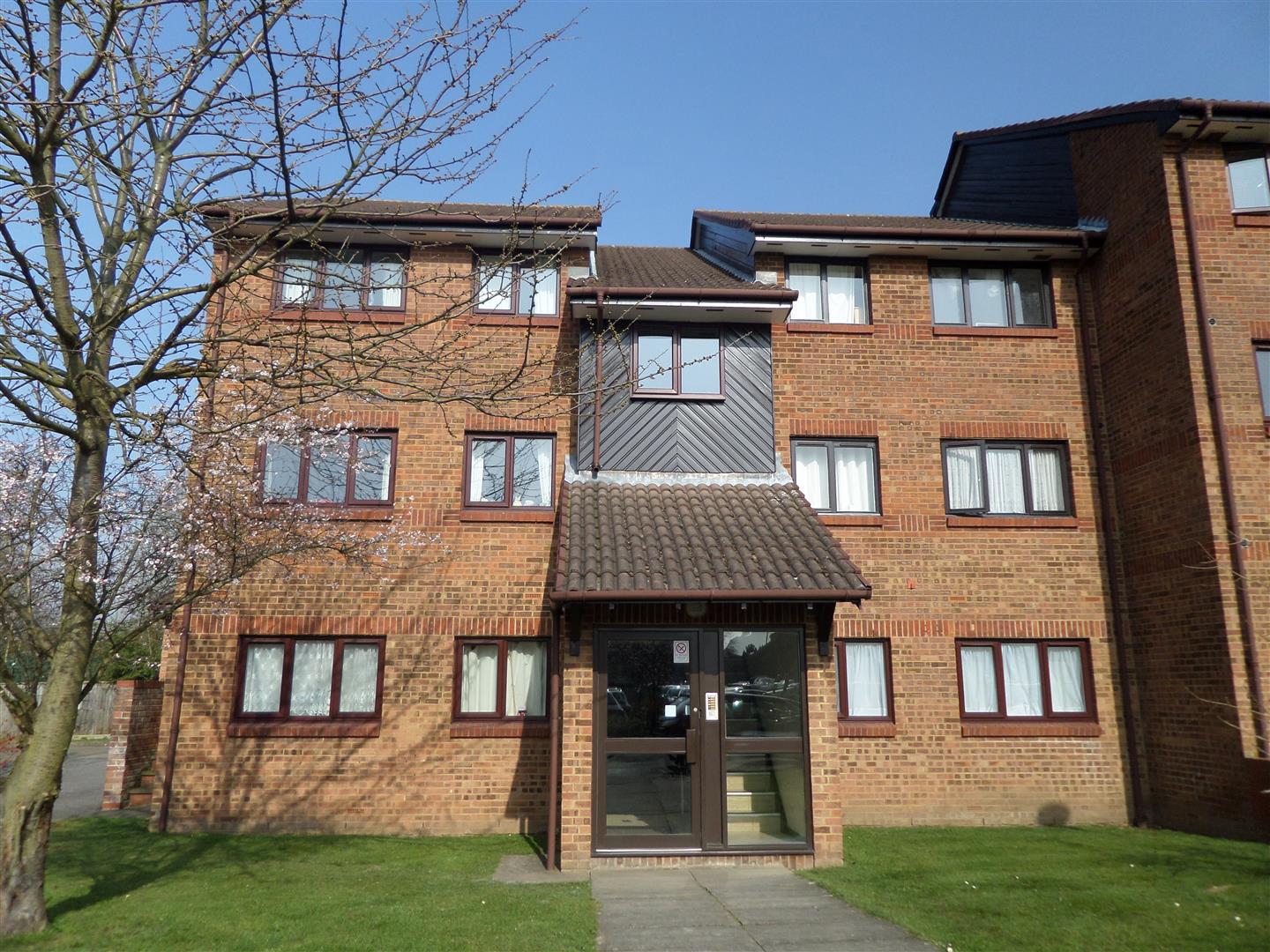 Tudor Close, Hatfield, AL10