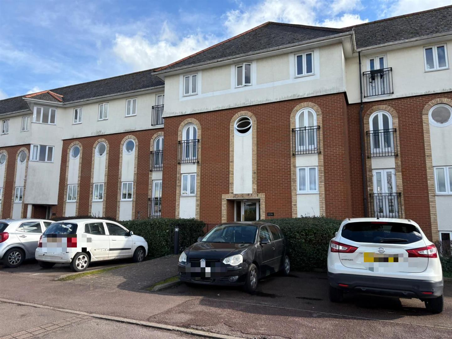 Walsingham Close, Hatfield, AL10