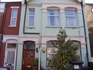 Room To Let to rent in Esmond Road, Kilburn, London, NW6