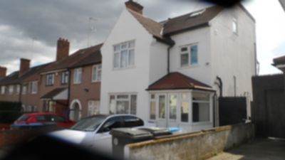 1 Bedroom Flat to rent in Warren Road, Neasden, London, NW2