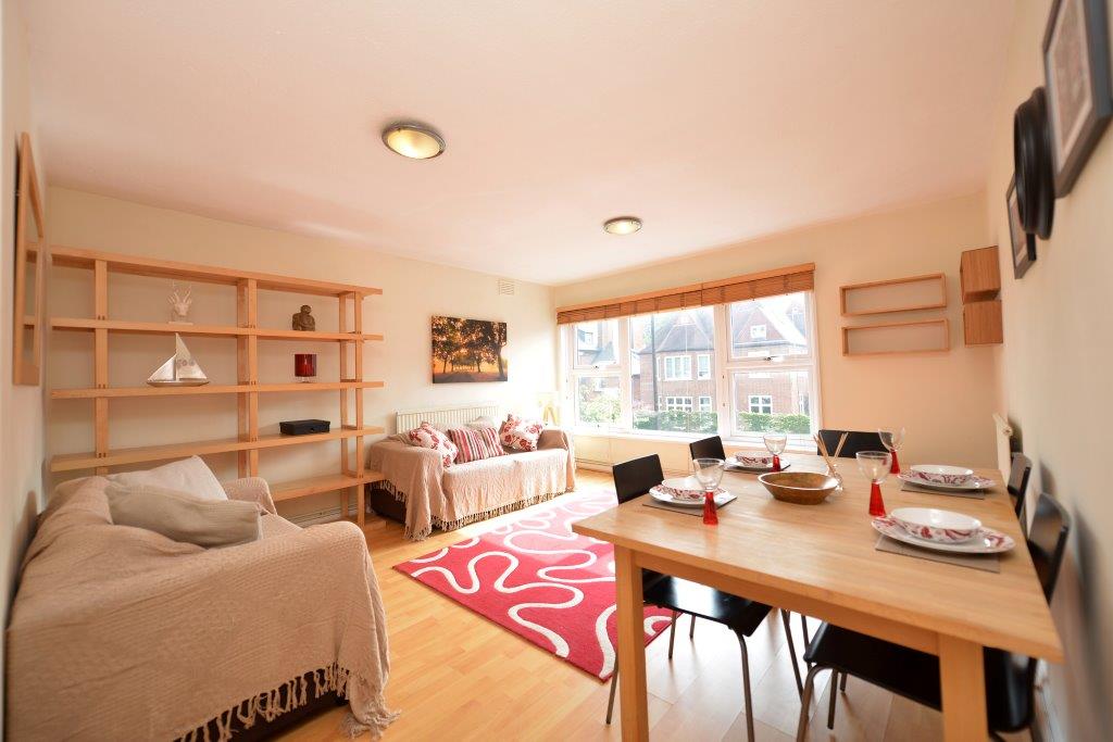 2 Bedroom Flat to rent in Northside Wandsworth Common, Wandsworth, London, SW18
