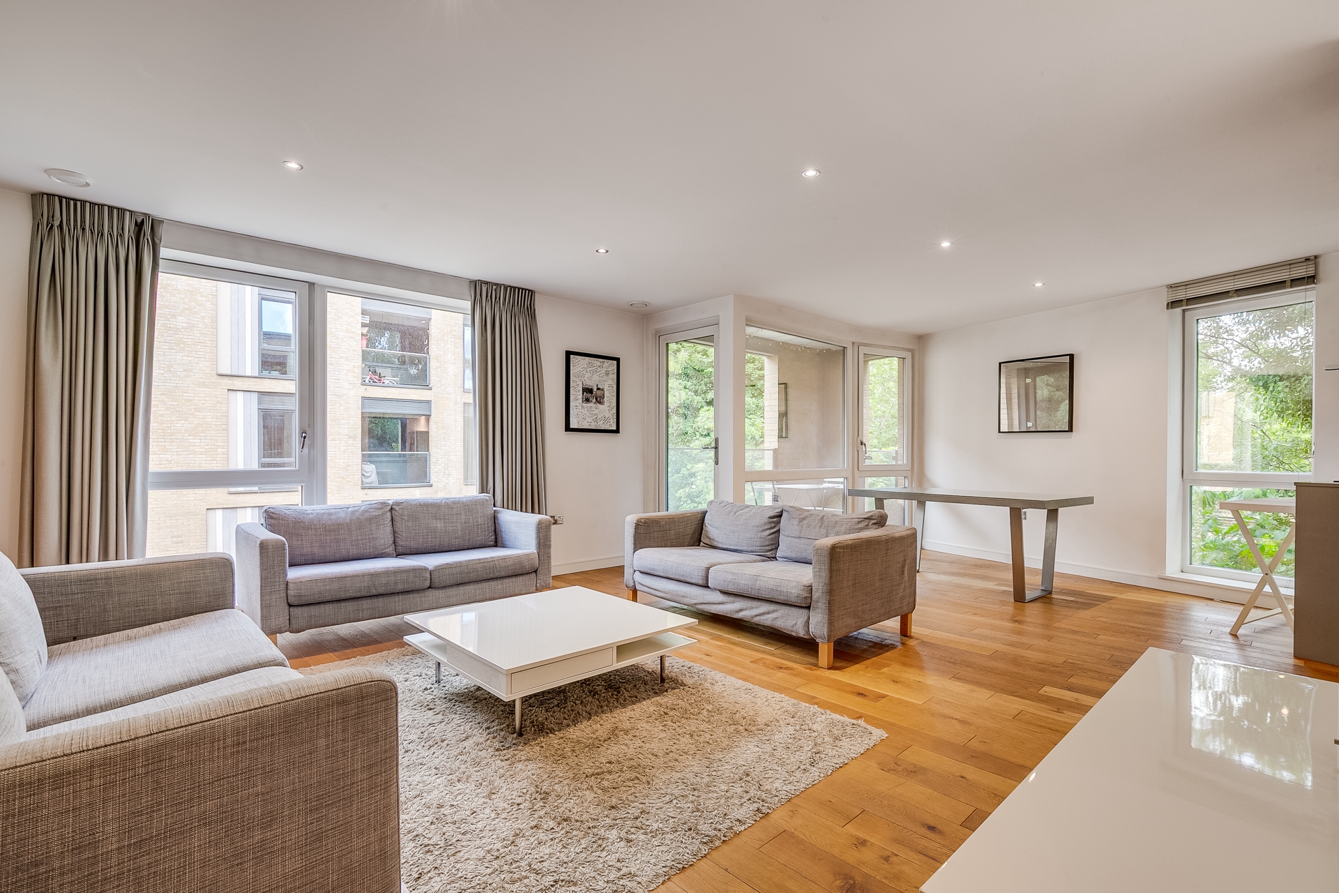 2 Bedroom Apartment to rent in Eltringham Street, Wandsworth, London, SW18
