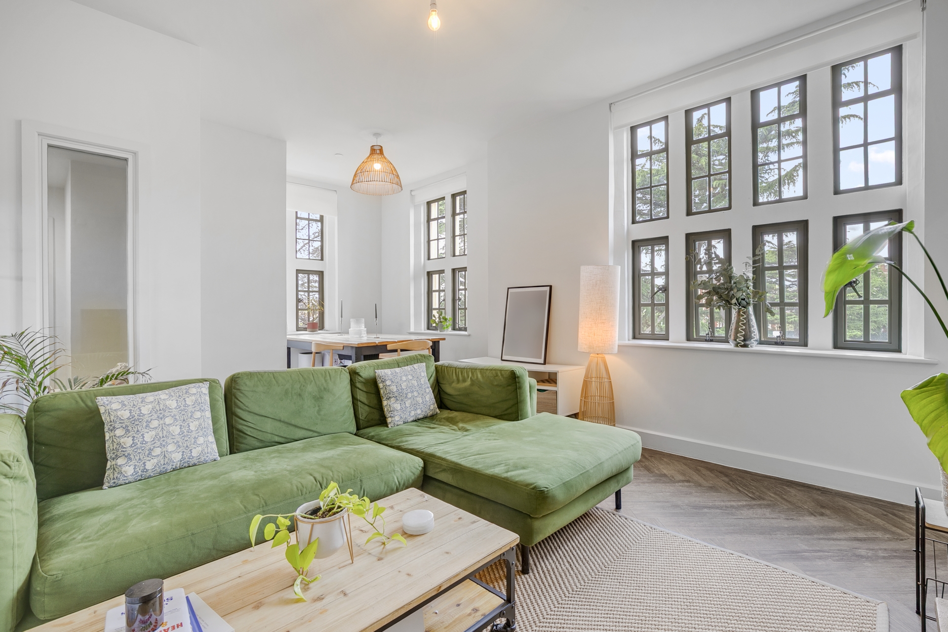 2 Bedroom Apartment to rent in Holt Gardens, London, SW17