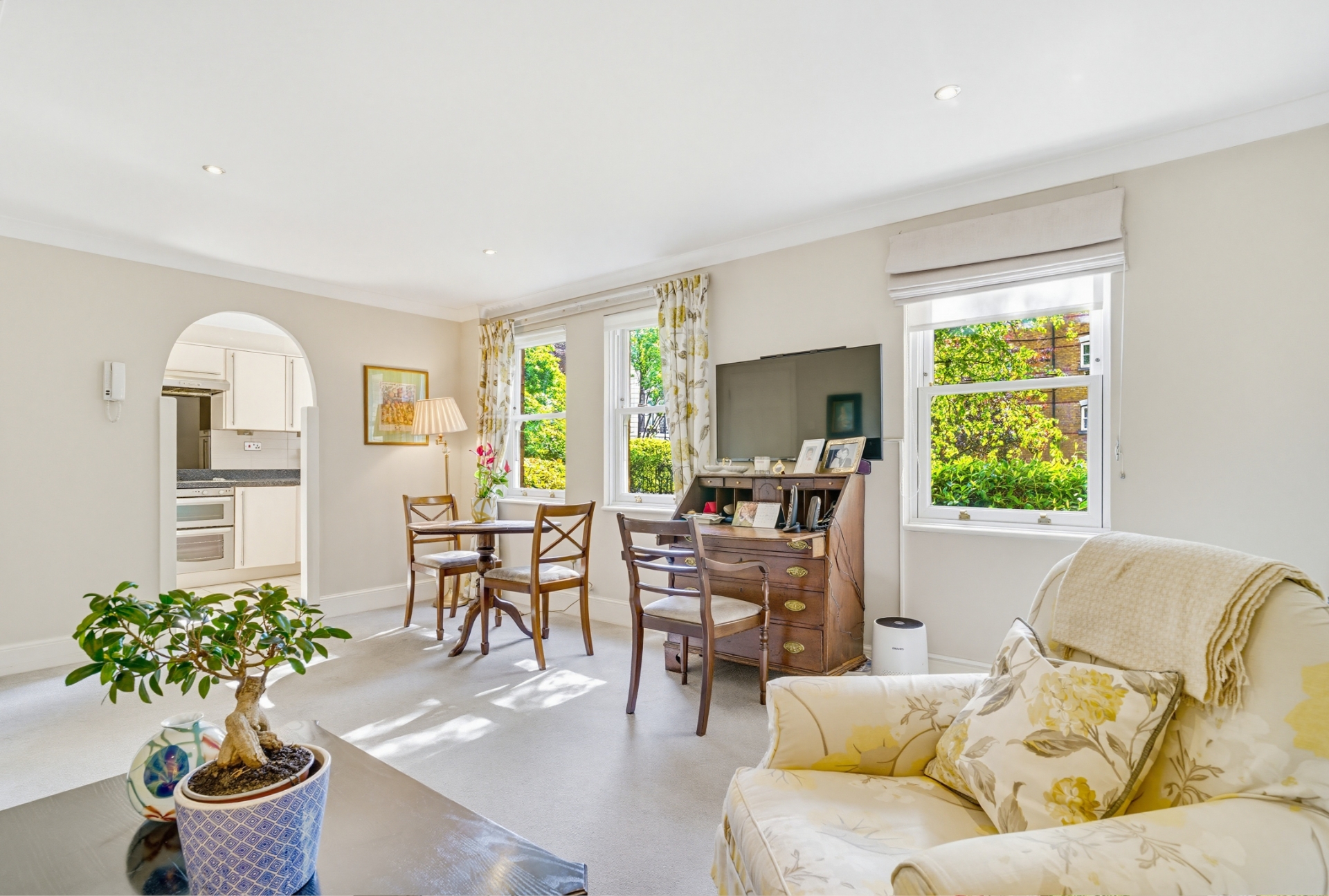 1 Bedroom Flat to rent in East Hill, Wandsworth, London, SW18