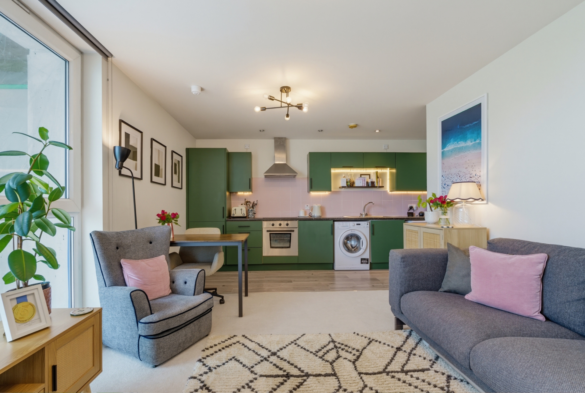 1 Bedroom Apartment to rent in , London, SW18
