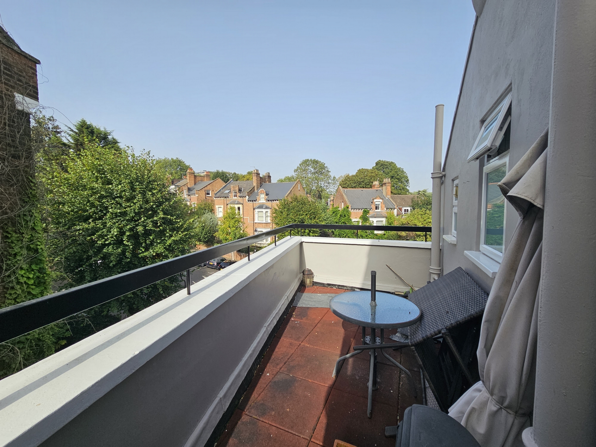 2 Bedroom Flat to rent in Highgate, London, N6