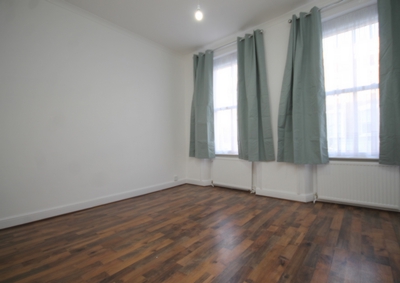 3 Bedroom Flat to rent in Ascham Street, Kentish Town, London, NW5