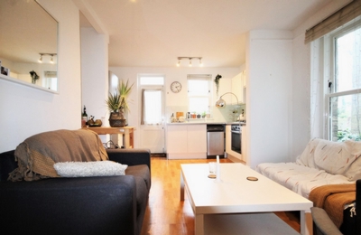 2 Bedroom Flat to rent in Cathcart Hill, Dartmouth Park Hill, London, N19