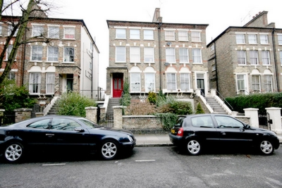 3 Bedroom Flat to rent in Freegrove Road, Islington, London, N7
