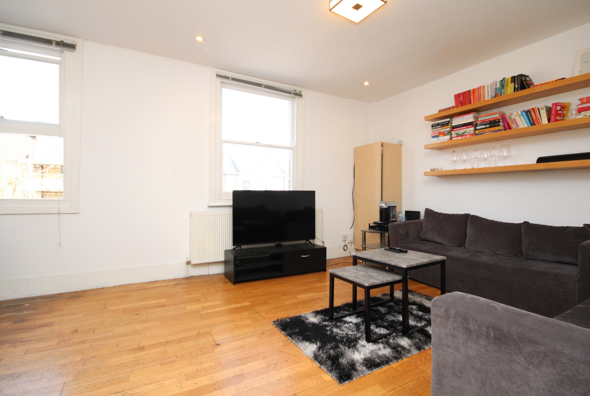 3 Bedroom Flat to rent in Tufnell Park, London, N7