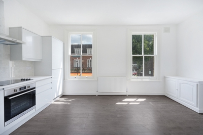 3 Bedroom Flat to rent in Marlborough Road, Archway, London, N19