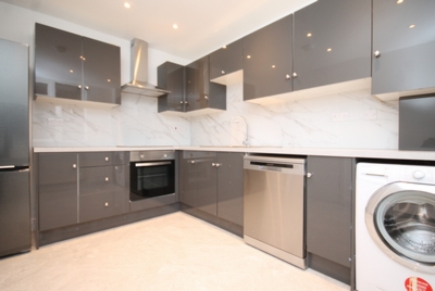 2 Bedroom Flat to rent in Oseney  Crescent, Kentish Town, London, NW5