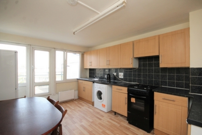 4 Bedroom Flat to rent in Weedington Road, Kentish Town, London, NW5