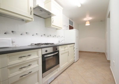 2 Bedroom Flat to rent in Holloway Road, Islington, London, N7